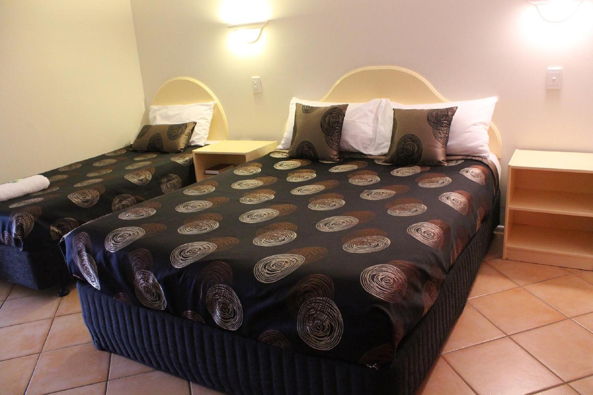 Rocky Gardens Motor Inn Rockhampton Zimmer foto