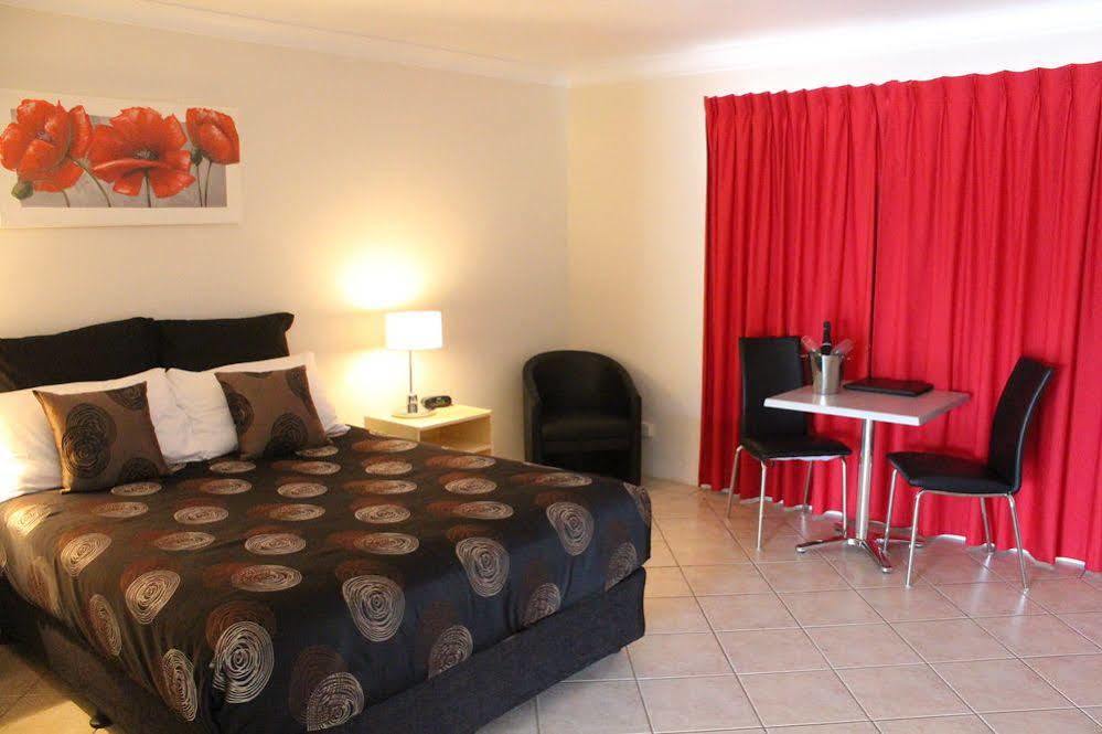 Rocky Gardens Motor Inn Rockhampton Exterior foto